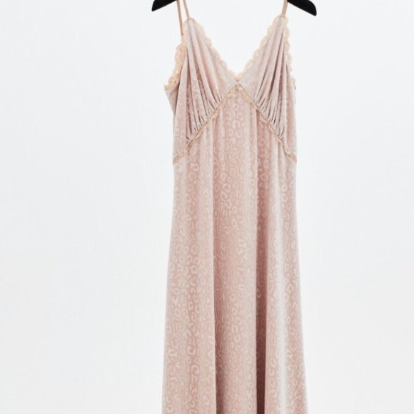 Midi-Slip Dress NWT - Picture 3 of 5